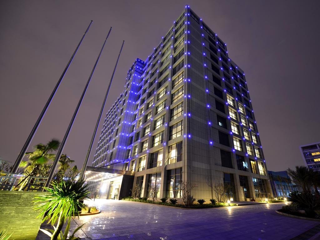Xiamen Discovery Hotel エクステリア 写真
