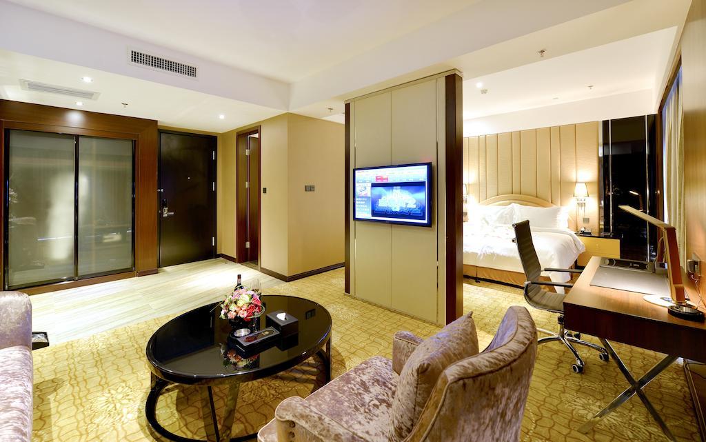 Xiamen Discovery Hotel エクステリア 写真